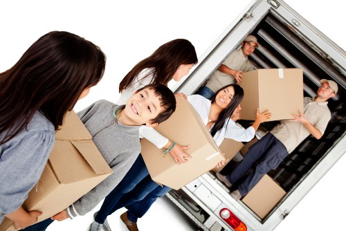 Local removals service planning a move in Beddington